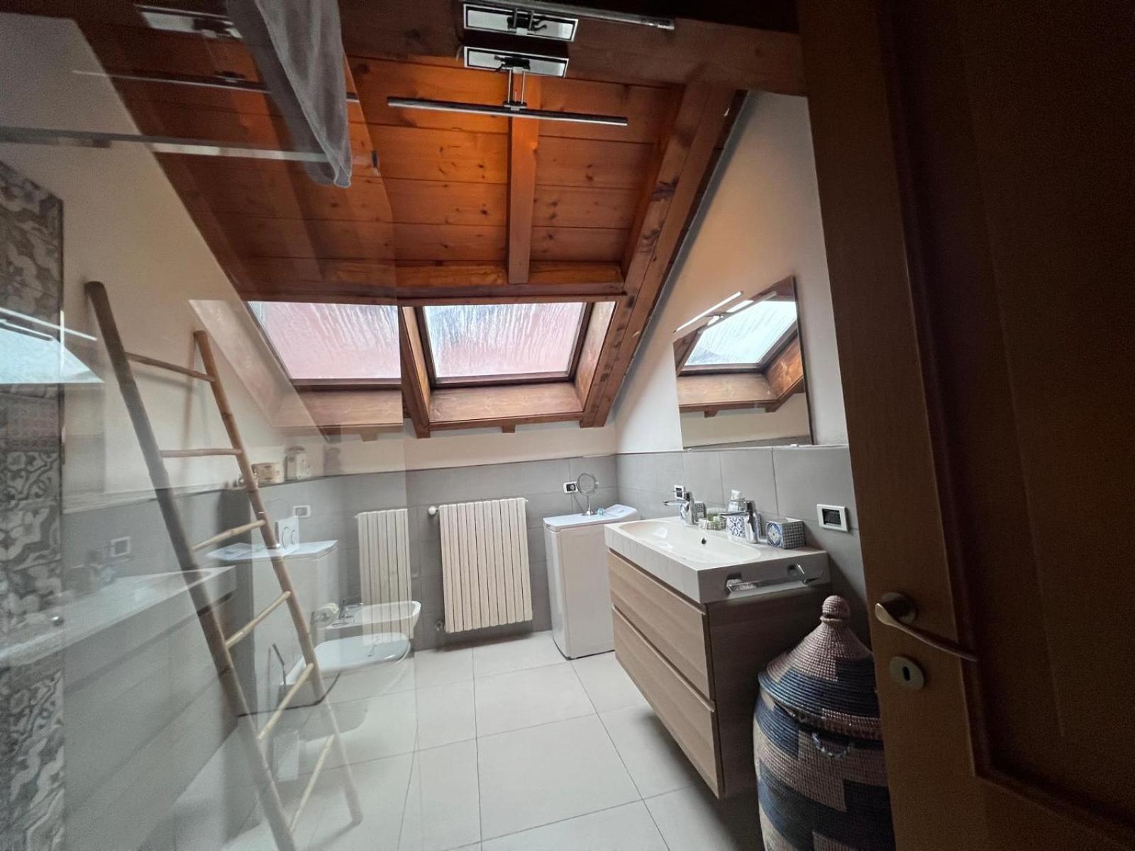 Апартаменты Kibilu - Via Orrigoni Centro Citta Варезе Экстерьер фото